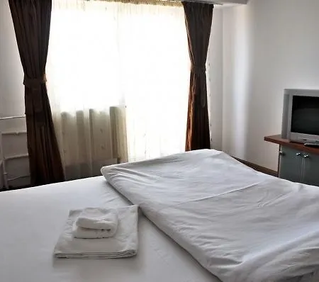 Jade Luxury And * Bucharest